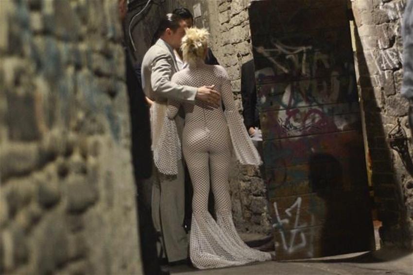 Lady Gaga'dan yürek hoplatan mesaj!