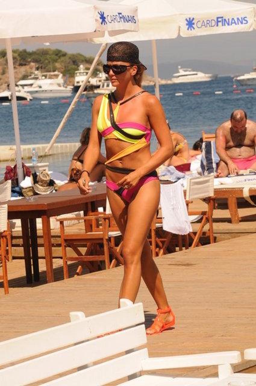 İvana Sert: Söz verdim, öpüşüp sevişmem!