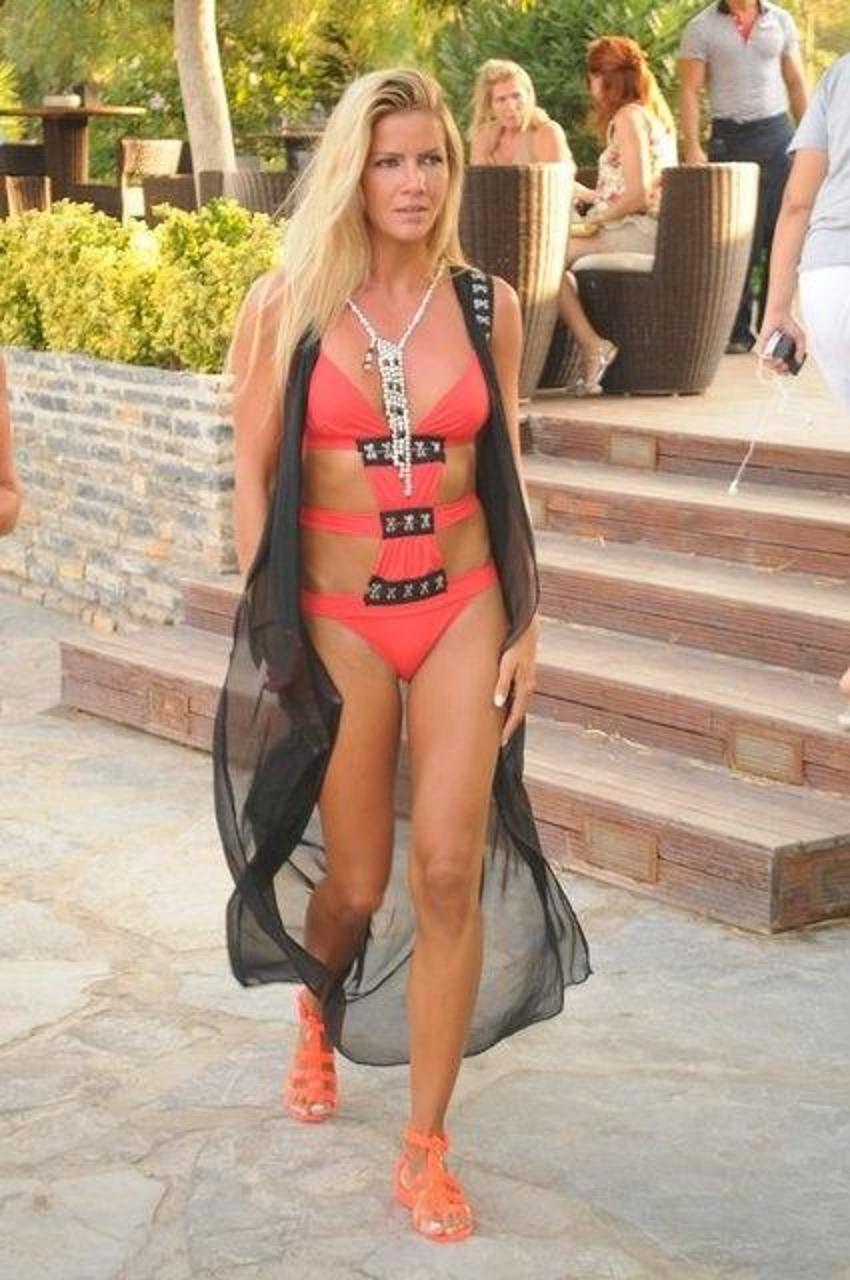 İvana Sert: Söz verdim, öpüşüp sevişmem!