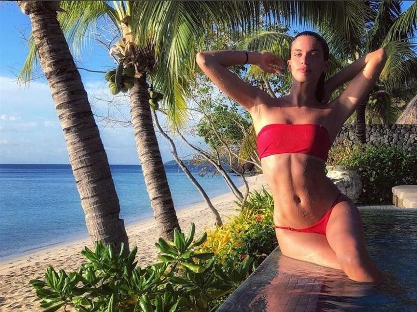 Sara Sampaio 'aşk ' tatilini uzattı!
