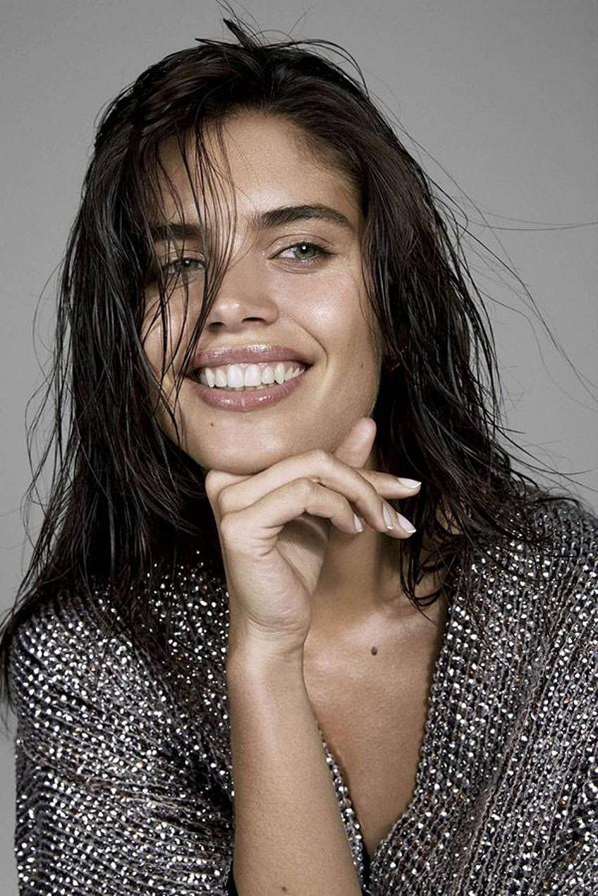 Sara Sampaio 'aşk ' tatilini uzattı!