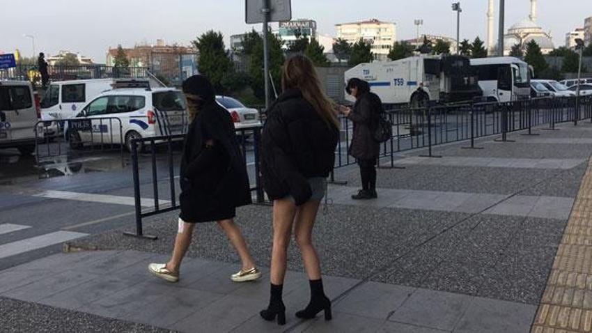 Ünlü oyuncu polisin elini ısırınca...