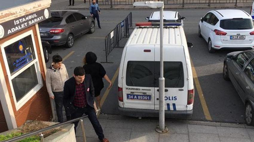 Ünlü oyuncu polisin elini ısırınca...