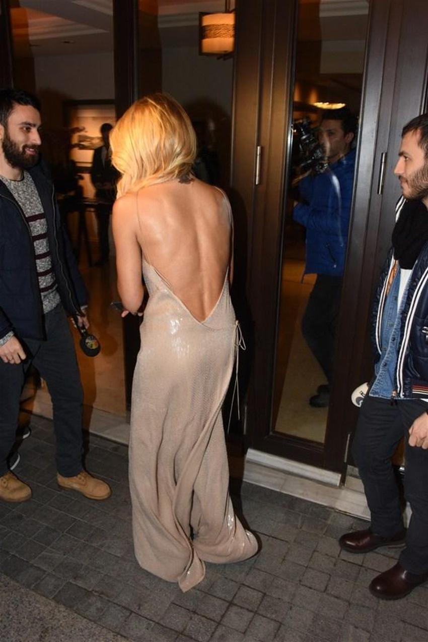 'Bir daha evlenmem' diyen Burcu Esmersoy bakın kimle evleniyor?