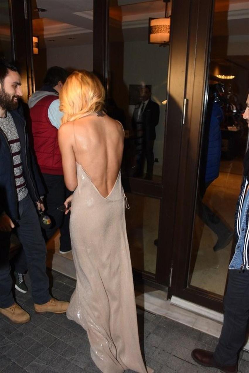 'Bir daha evlenmem' diyen Burcu Esmersoy bakın kimle evleniyor?