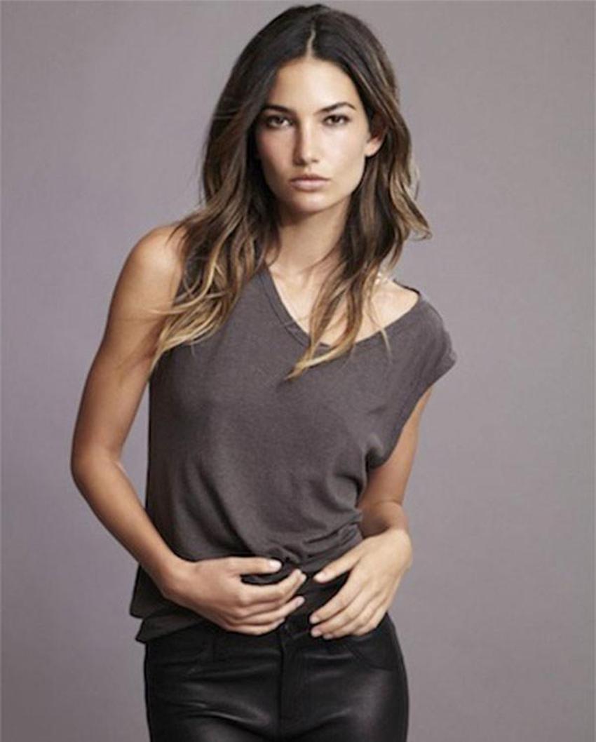 En seksi melek Lily Aldridge sırrını açıkladı!