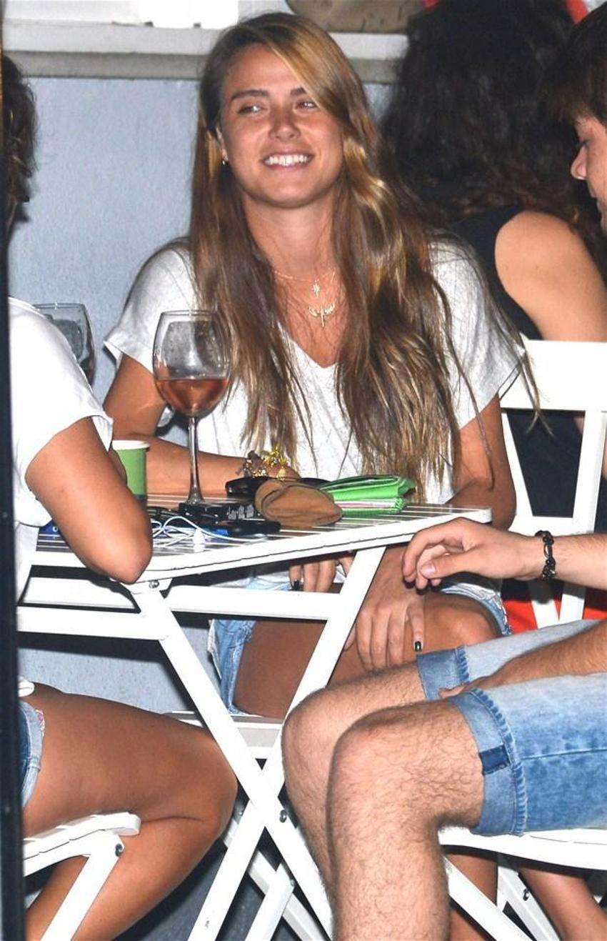 Ceyda Ateş bir bir paylaştı!