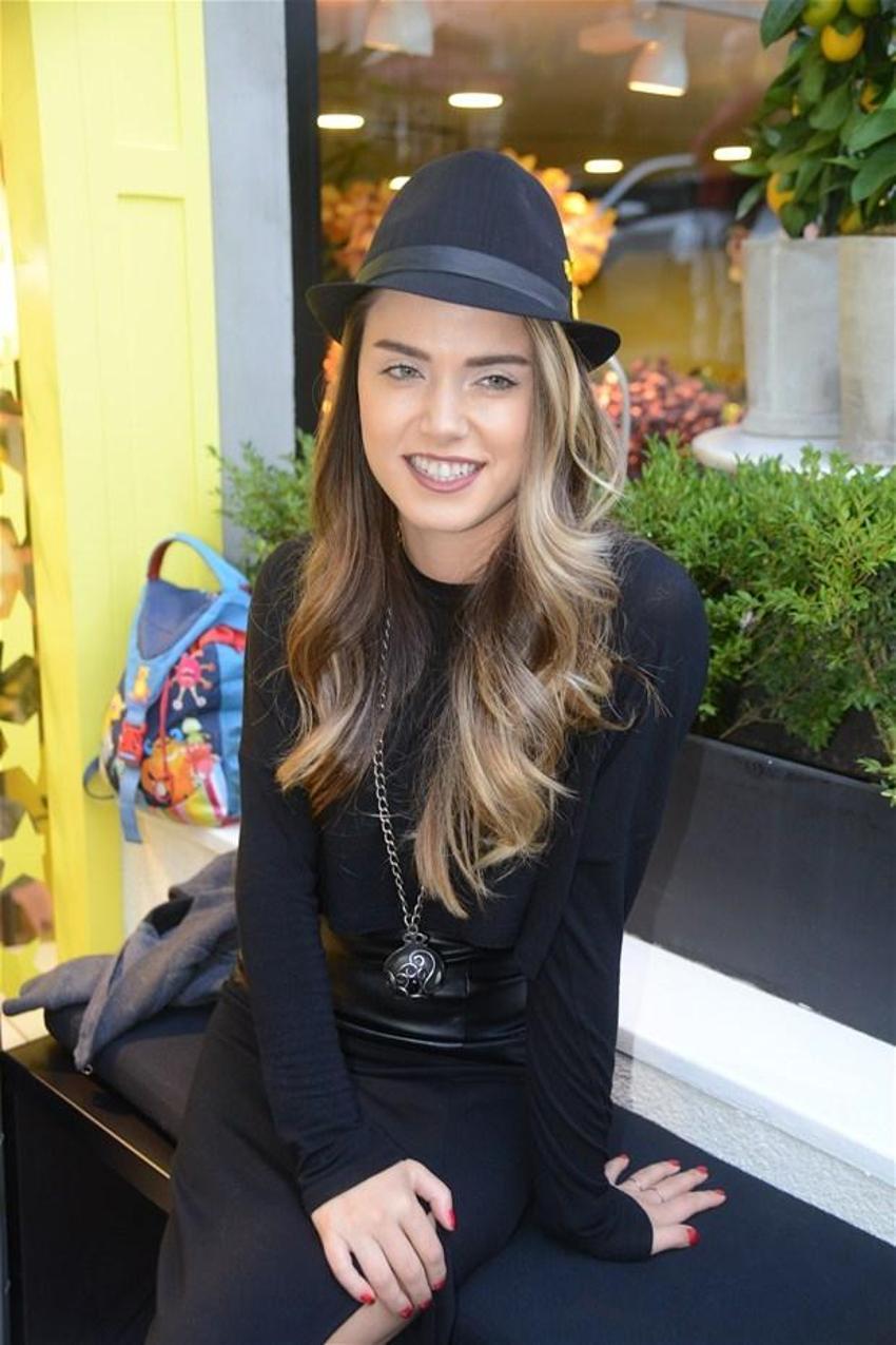 Ceyda Ateş bir bir paylaştı!