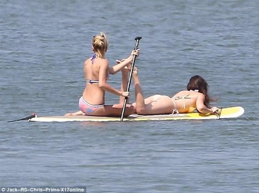Kendall Jenner'dan 'sivilce' açıklaması!