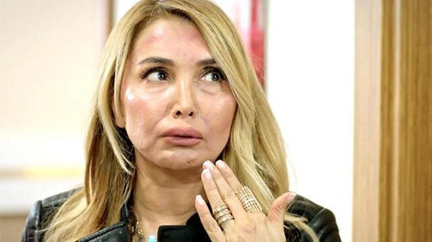 Ünlü şarkıcıdan büyük ayıp: O kim ya?