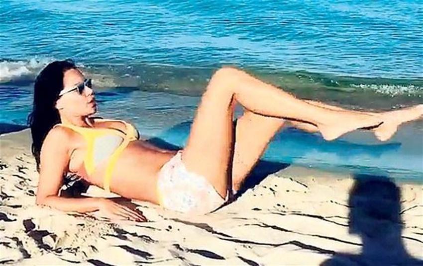 Ebru Şallı paylaştı, rezil oldu!