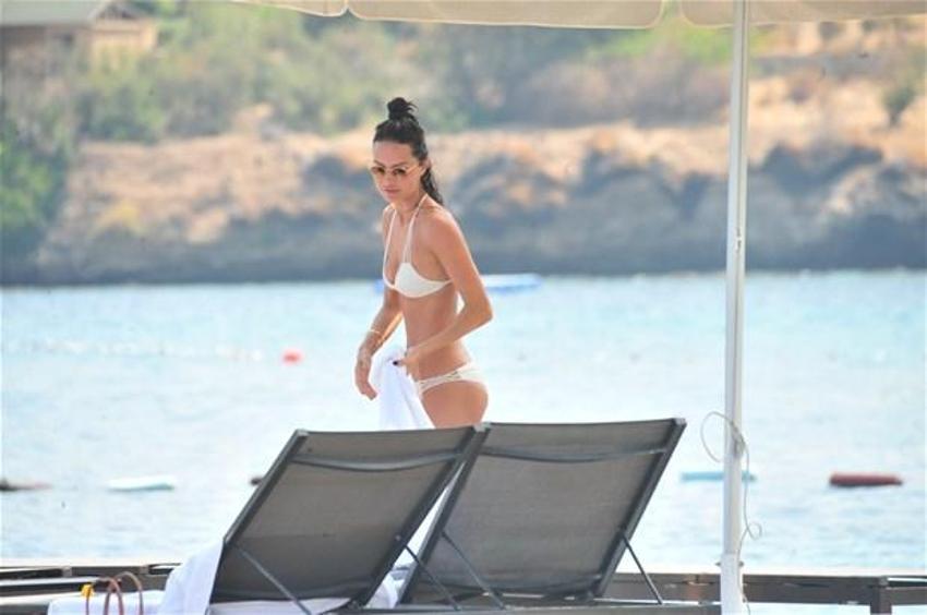 Yasemin Özilhan ile eşi domuz gribi oldu!