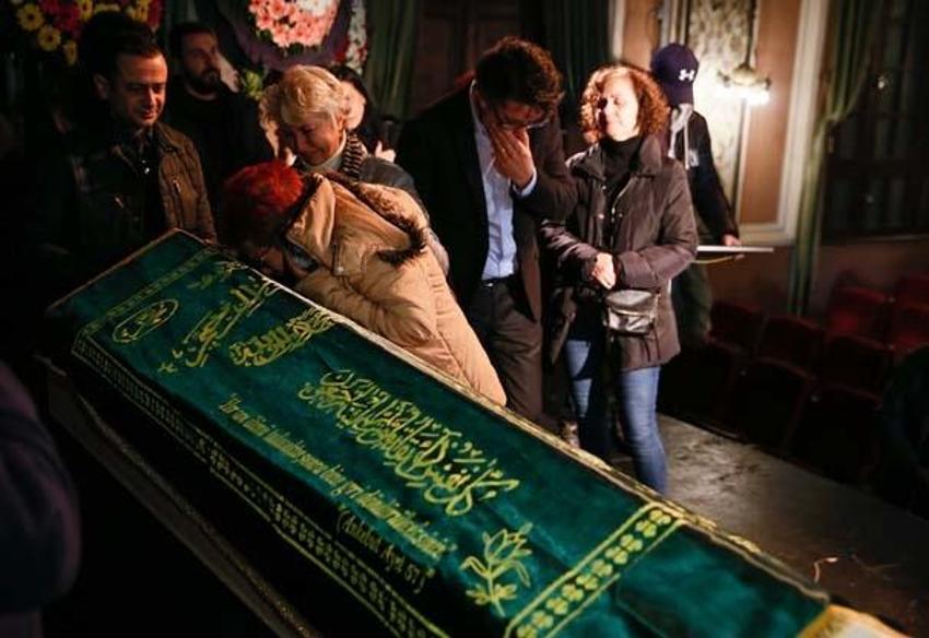 Turan Özdemir'e son veda!