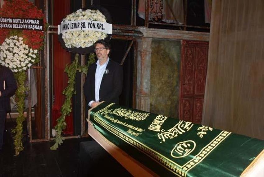 Turan Özdemir'e son veda!
