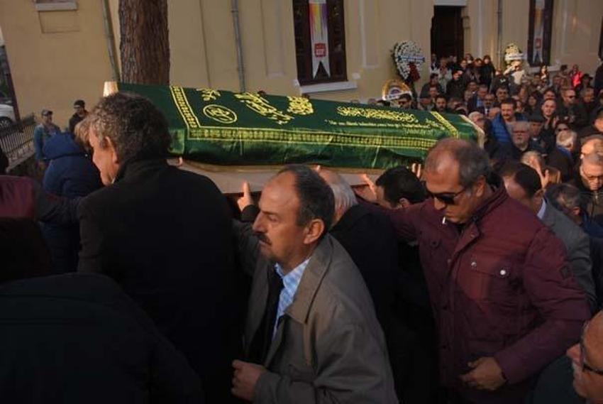 Turan Özdemir'e son veda!