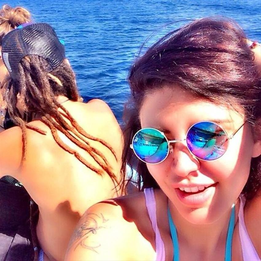 Ebru Polat'tan Miami'de ateşli klip!