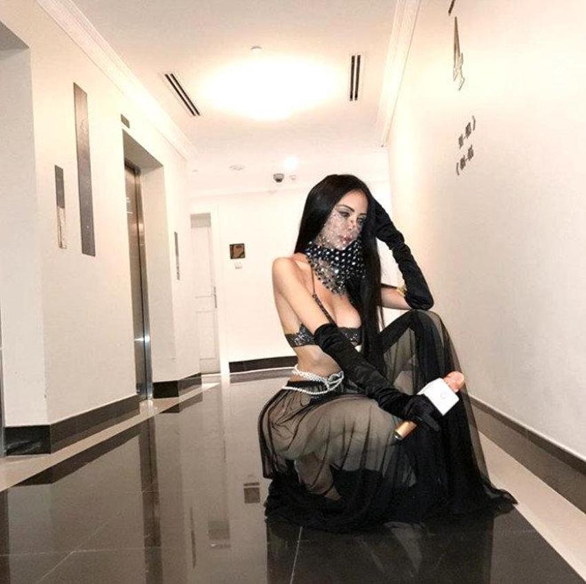 Kardashian'a benzemek için Türkiye'ye geldi!