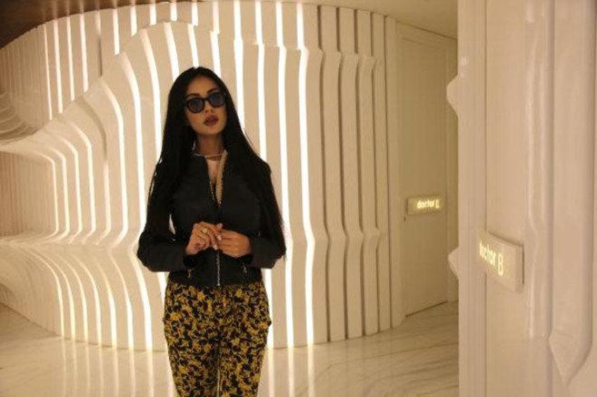 Kardashian'a benzemek için Türkiye'ye geldi!
