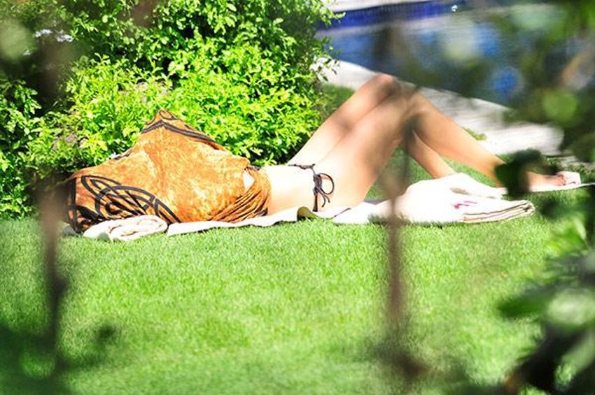 Adriana Lima'yı görenler dönüp bir daha baktı!
