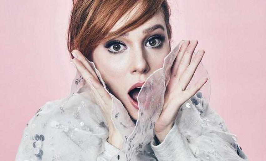 Elçin Sangu makyajsız yakalanınca çıldırdı!
