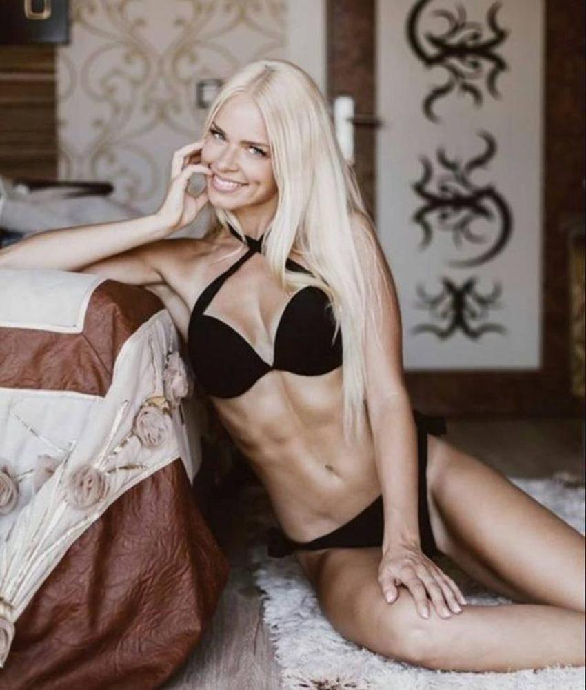 Adriana Lima'yı unutturan Rus güzel: Dasha Kina