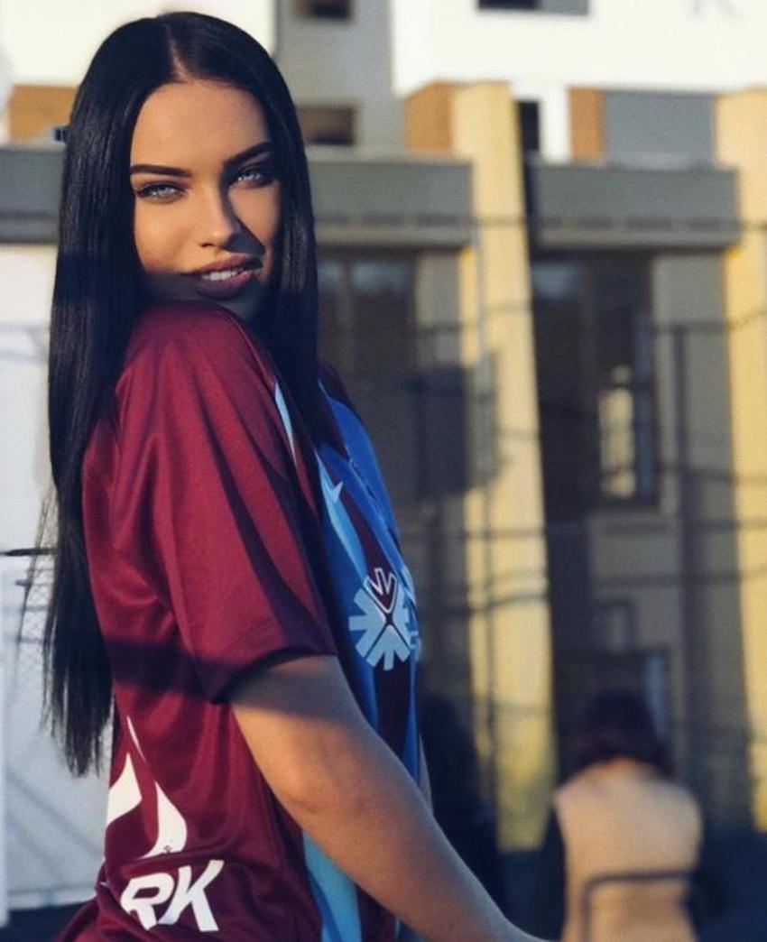 Adriana Lima'yı unutturan Rus güzel: Dasha Kina