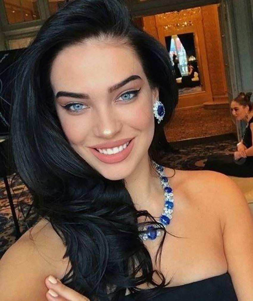 Adriana Lima'yı unutturan Rus güzel: Dasha Kina