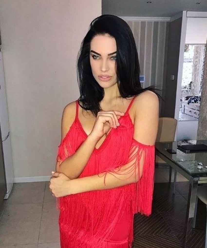 Adriana Lima'yı unutturan Rus güzel: Dasha Kina