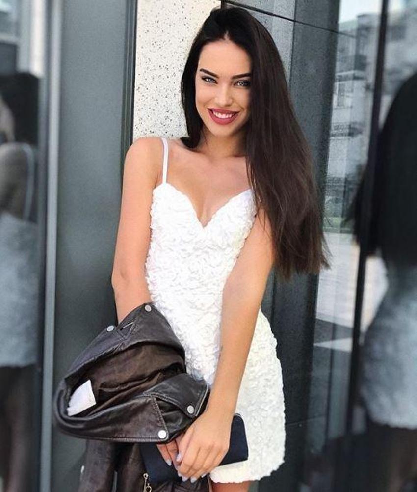 Adriana Lima'yı unutturan Rus güzel: Dasha Kina