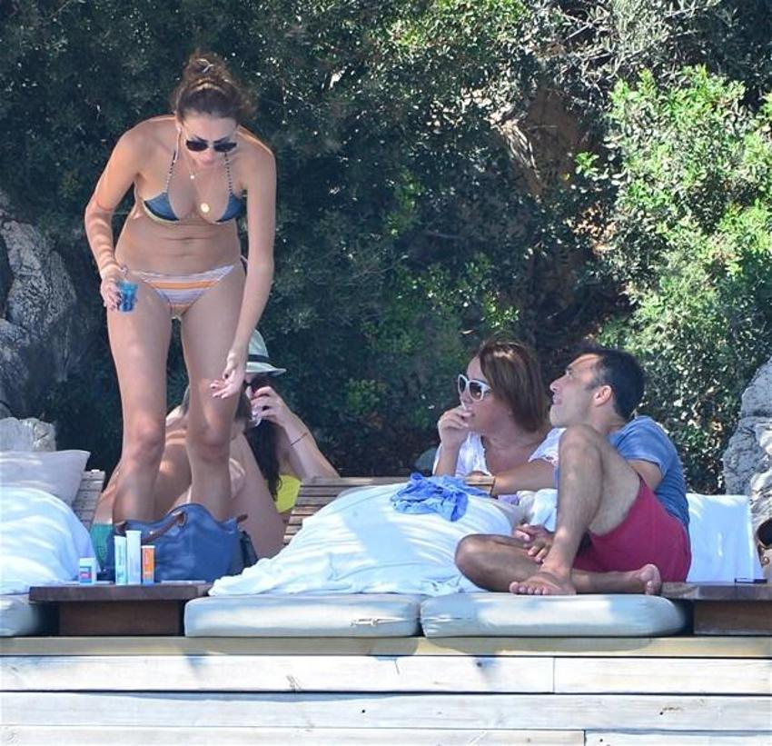 Boşanmaya 'reklam' arası! İkisi birden...