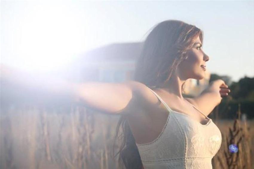 Hatice'den seksi paylaşım: Hükümet gibi kadınım!