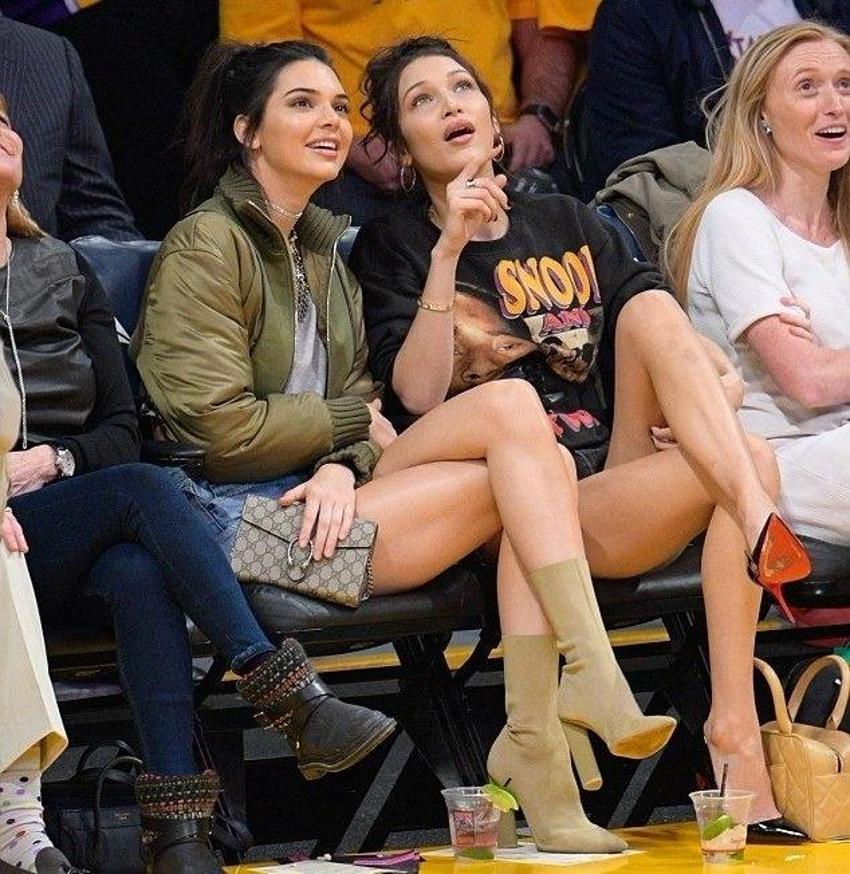 Bella Hadid'in zor anları! Göğsü açıldı ve...