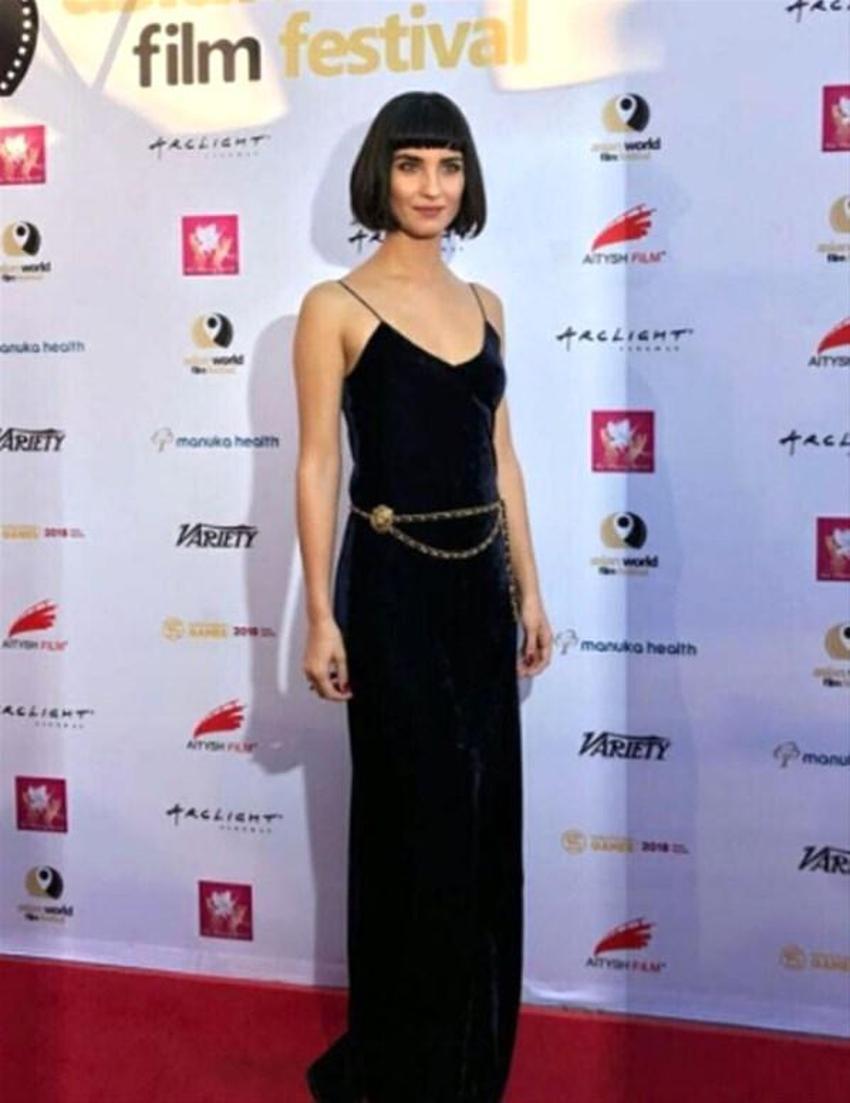 Tuba Büyüküstün şimdi yandı! Çakma çıktı...
