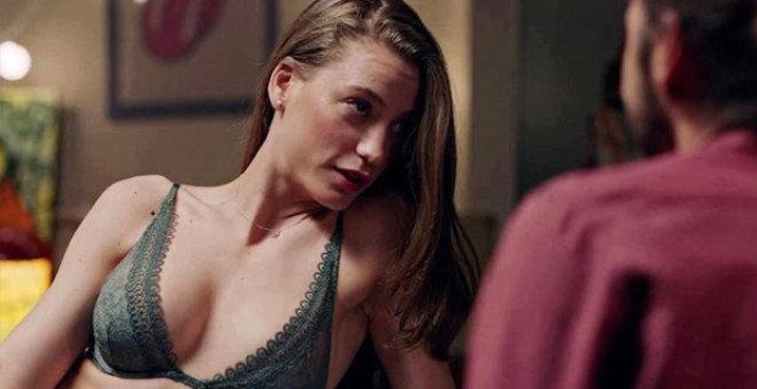 Serenay Sarıkaya'nın değişimi göğüsleriyle başladı!