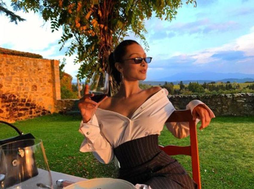 Takipçilerini mest eden seksi poz!
