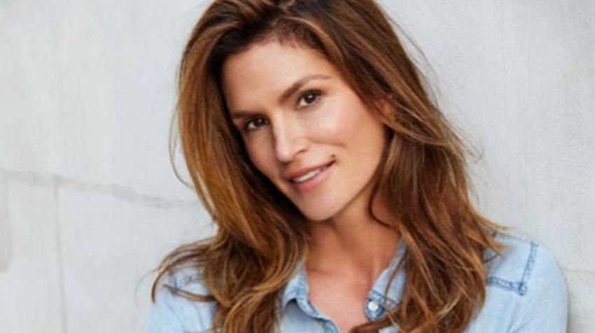 İşte efsane model Cindy Crawford'un yeni işi!
