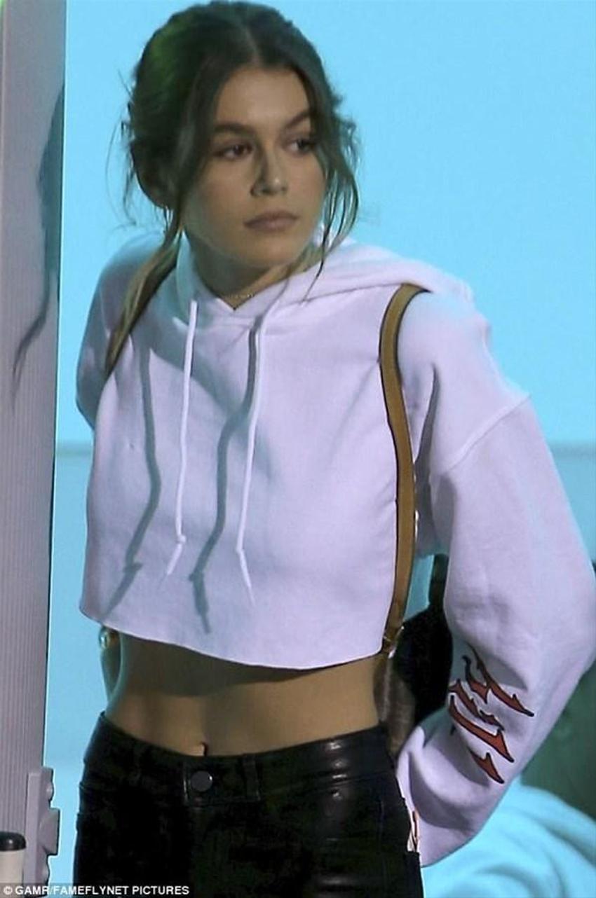İşte efsane model Cindy Crawford'un yeni işi!
