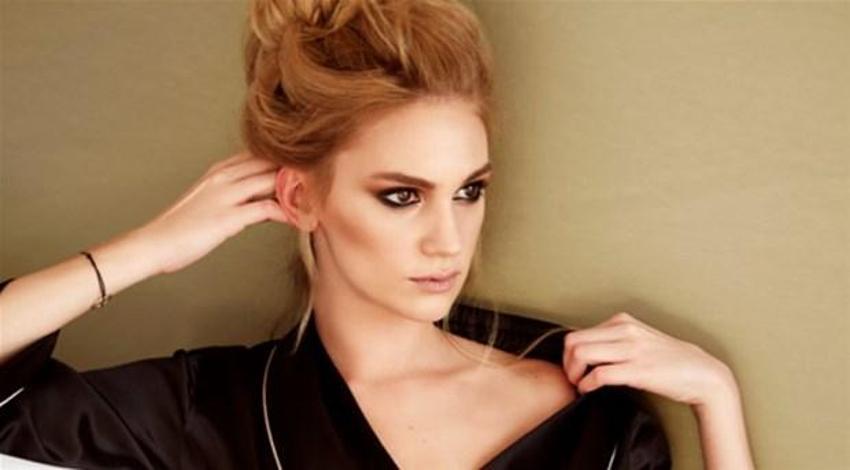 Farah Zeynep'ten itiraf: Tam öpüşecekken...