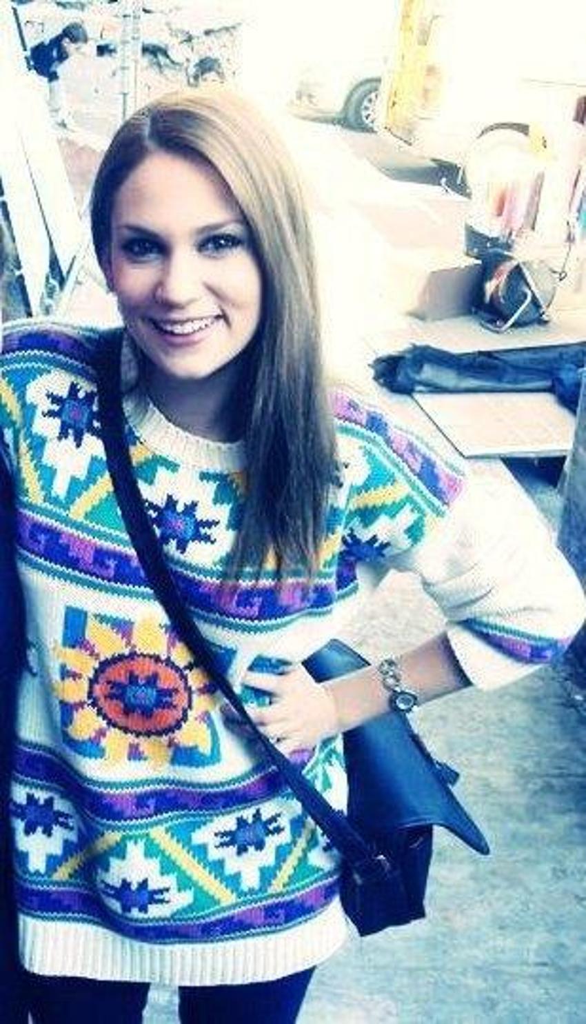 Farah Zeynep'ten itiraf: Tam öpüşecekken...