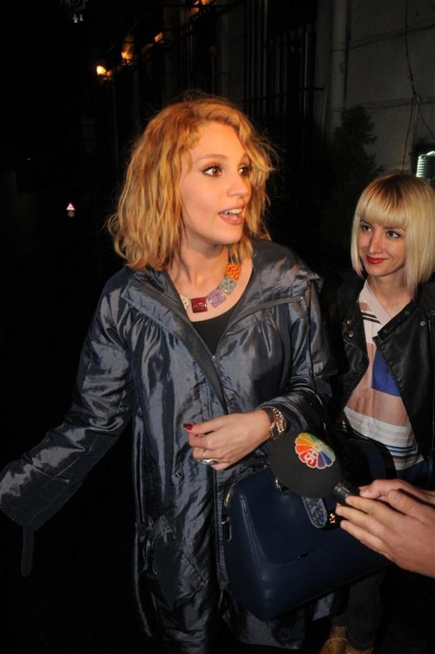 Farah Zeynep'ten itiraf: Tam öpüşecekken...