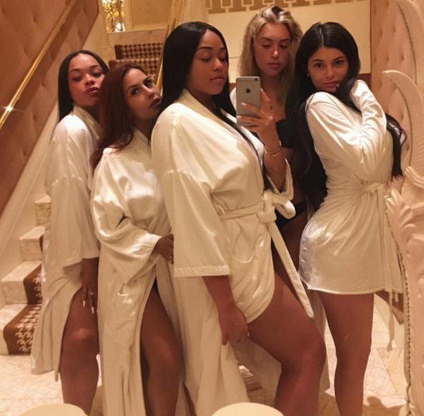 Doğum için gün sayıyor!