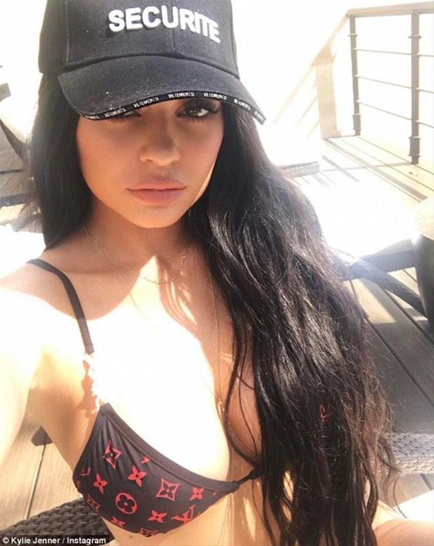 Doğum için gün sayıyor!