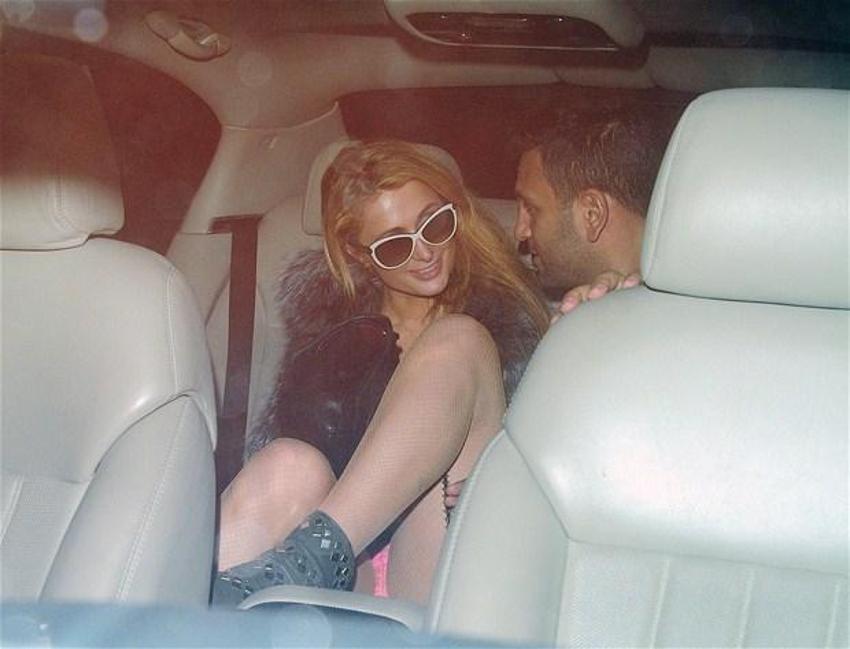 Gördüğünüz Kim Kardashian değil Paris Hilton!