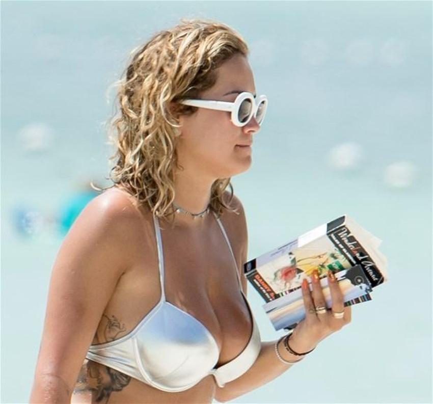 Rita Ora haftada 143 bin TL kazanıyor!