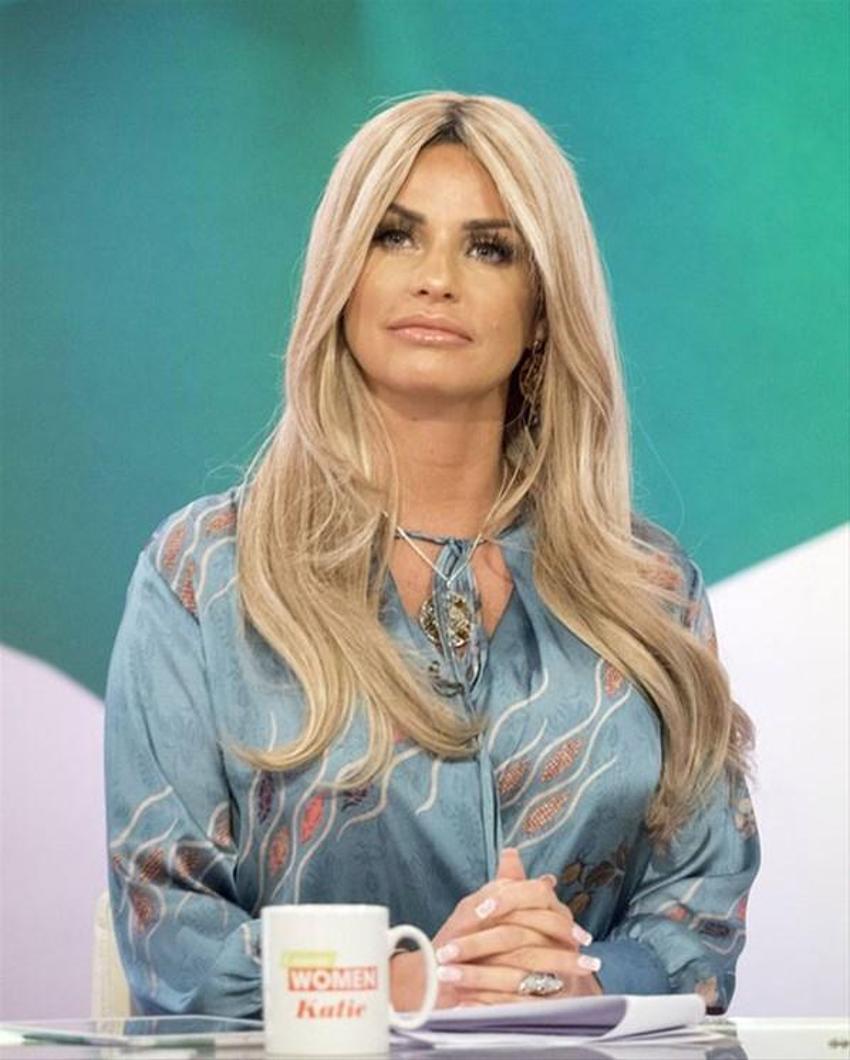 Katie Price'ten üzücü haber! Yüzü...