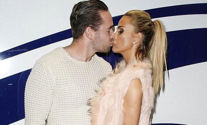Katie Price'ten üzücü haber! Yüzü...
