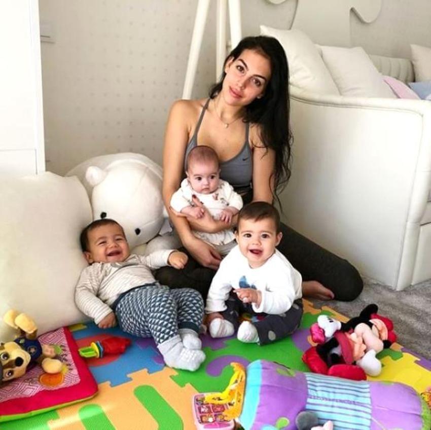 Ev halini paylaştı, beğen butonu çöktü!
