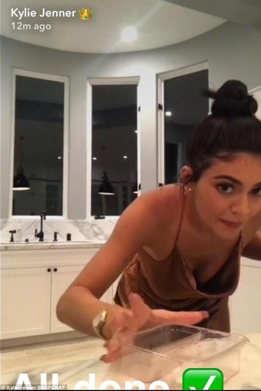 Kimse inanmadı; ancak Kyle Jenner anne oldu!