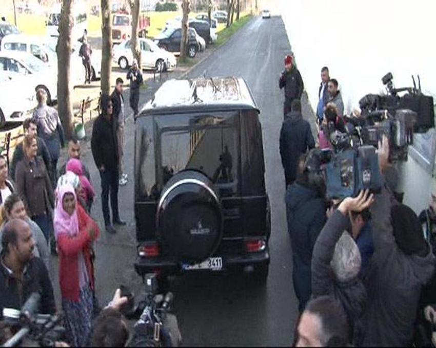 Seren Serengil cezaevinden çıktı canlı yayına koştu!