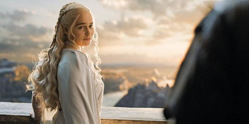 'Yerli Khaleesi' Ömür Gedik!